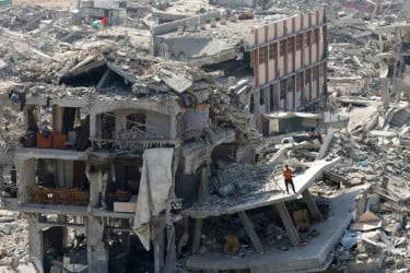 আরও এক ইসরায়েলি বন্দির মরদেহ হস্তান্তর করল হামাস