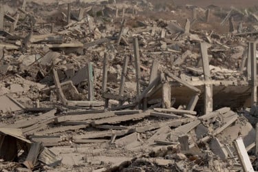 গাজায় গিয়ে যে ভয়াবহ ধ্বংসযজ্ঞ দেখল বিবিসি