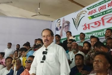 ভোট যেন না হয় সে ষড়যন্ত্র চলছে : সরোয়ার