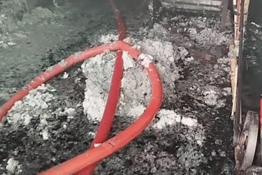 লালমনিরহাটে তুলার গুদামে আগুন