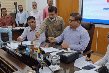 কুমিল্লায় ঘুষ-তদবির ছাড়া লটারিতে ৫৭ কর্মচারীর বদলি