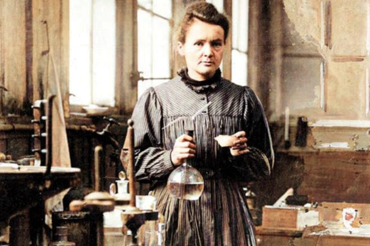 মারি ক্যুরির জন্মদিন আজ