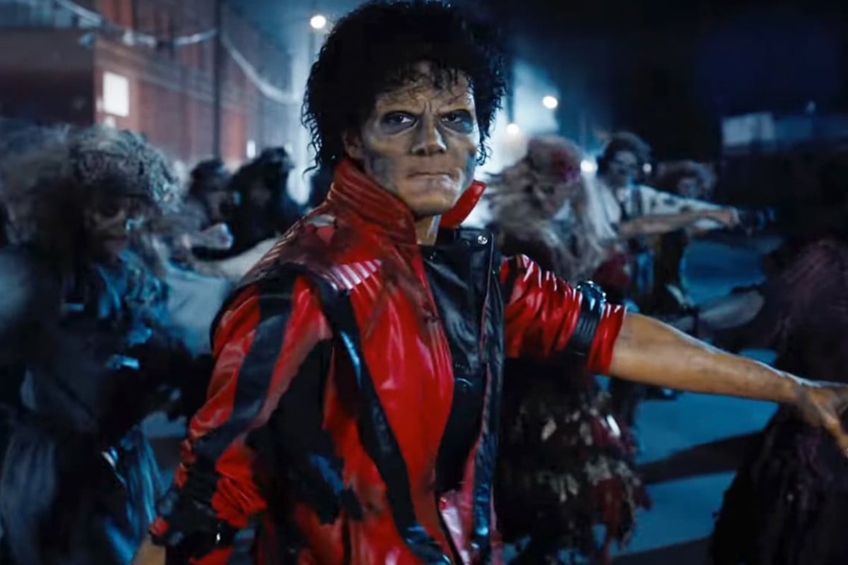 সংগীতের ইতিহাসে নতুন অধ্যায়, পর্দায় ফিরছেন মাইকেল জ্যাকসন