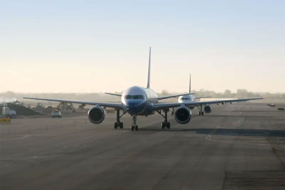 শাটডাউনে অচল যুক্তরাষ্ট্রের বিমানবন্দর, হাজারো ফ্লাইট বাতিল