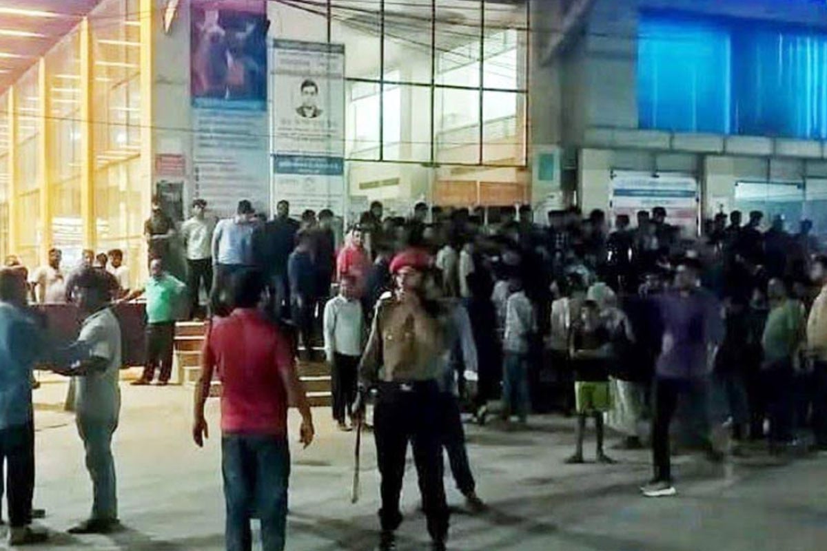 মৃত রোগীকে জীবিত দেখানোর অভিযোগ, হাসপাতালে উত্তেজনা