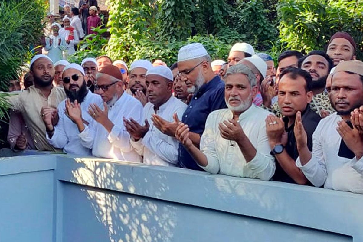 নির্বাচনী প্রচারণা শুরু করলেন সাবেক সিসিক মেয়র আরিফুল