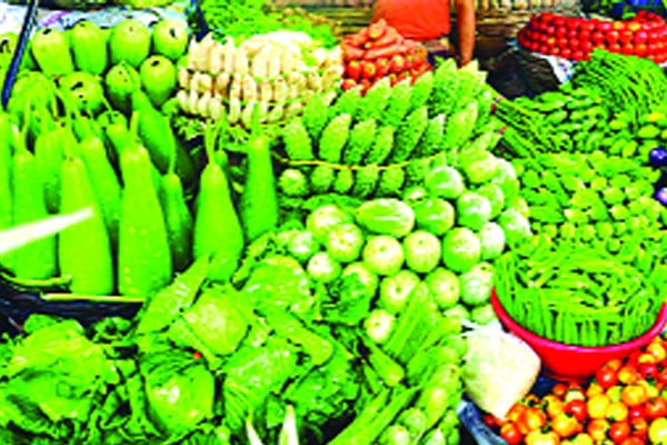 সবজিতে স্বস্তি পিঁয়াজে হাহাকার