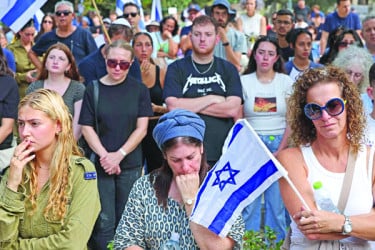 শোকাহত স্বজনরা