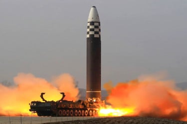 উত্তর কোরিয়া ব্যালিস্টিক ক্ষেপণাস্ত্র ছুঁড়েছে : দক্ষিণ কোরিয়া