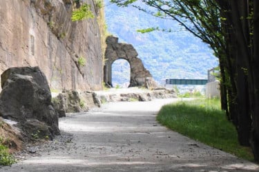 দুই হাজার বছরের পুরোনো বিশাল সড়কের সন্ধান পেলেন বিজ্ঞানীরা