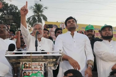 নির্বাচন ঠেকাতে নানামুখী ষড়যন্ত্র চলছে : আমান