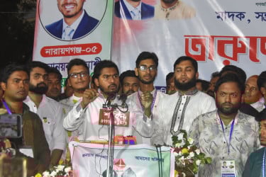 রাজনৈতিক দলগুলোর অবস্থান বুঝে জোটে যাওয়ার সিদ্ধান্ত হবে: নুর