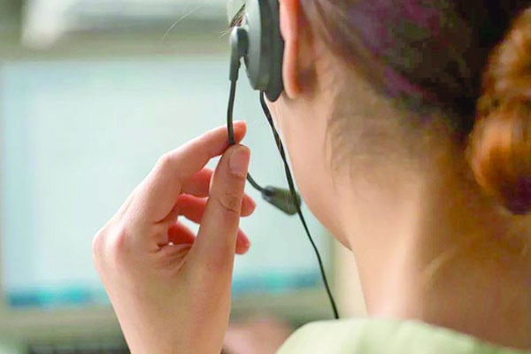 আর্টিফিশিয়াল ইন্টিলিজেন্স (এআই) কী কল সেন্টারের সমাপ্তি ঘটাবে?