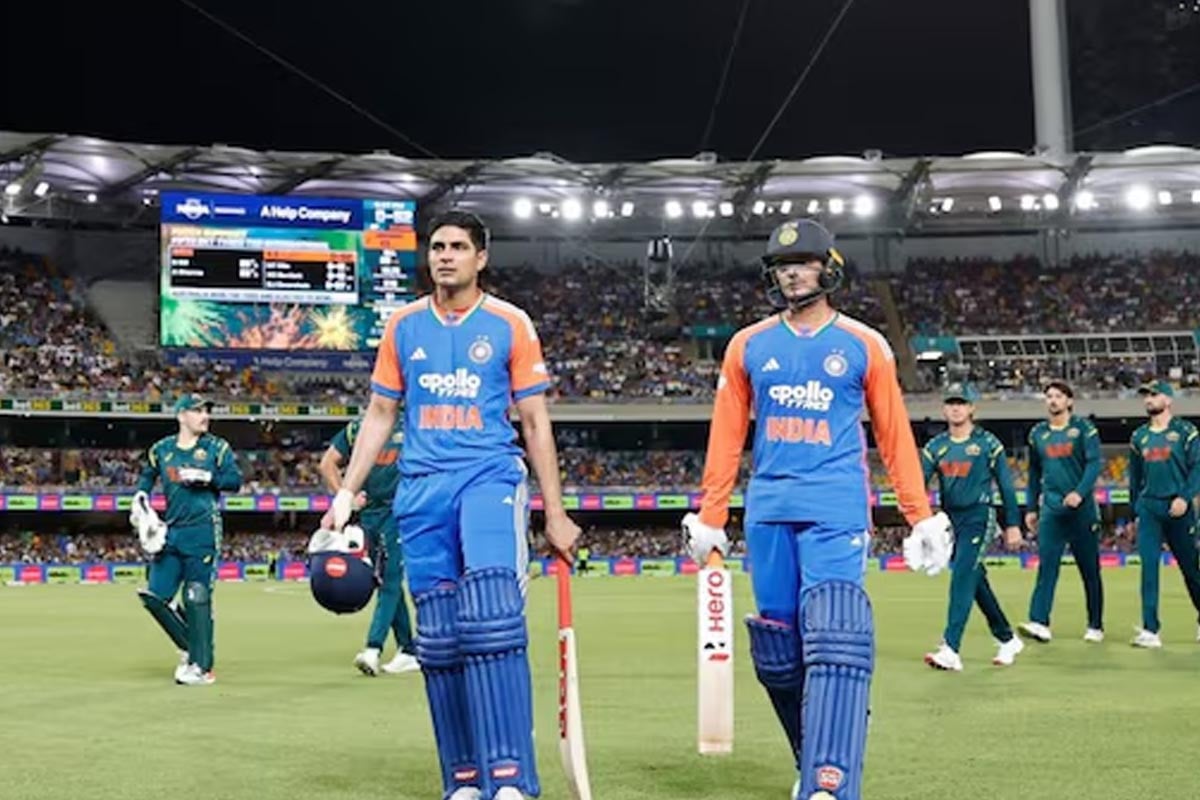 বৃষ্টির কারণে কপাল পুড়ল অস্ট্রেলিয়ার