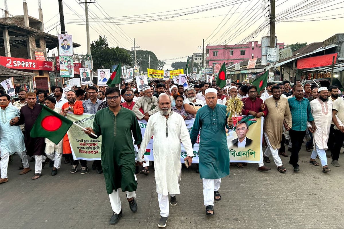 তারাকান্দায় বিপ্লব ও সংহতি দিবস উপলক্ষে বিএনপির বর্ণাঢ্য র‍্যালি