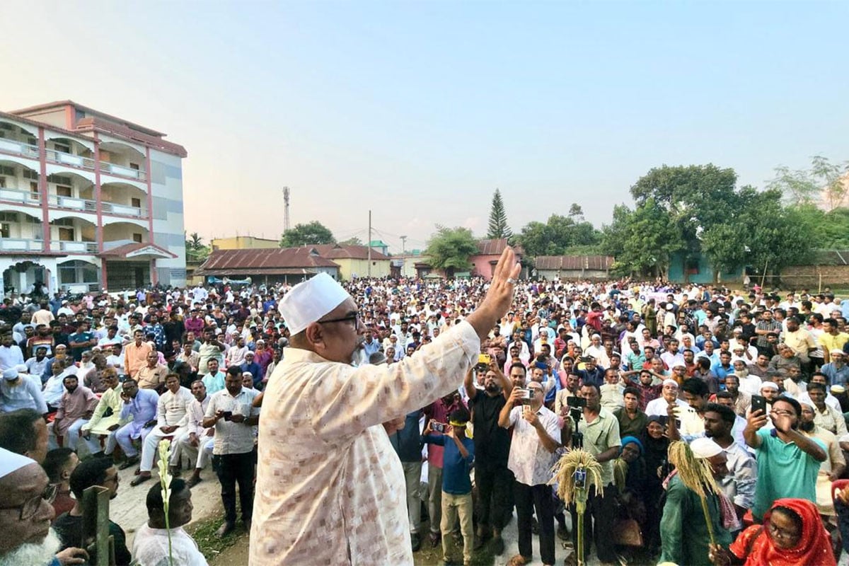 ‘আঙ্গুল বাঁকা করে ঘি খাওয়া’ ’৭১ সালেই প্রত্যক্ষ করেছে জনগণ : প্রিন্স