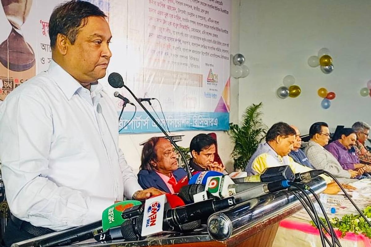 সংস্কৃতি মানুষকে সভ্য করে : কাদের গনি চৌধুরী