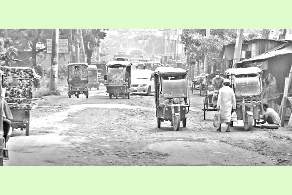 বছর না যেতেই চলাচলের অনুপযোগী