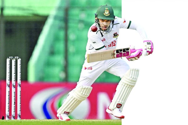 মুশফিকের ঐতিহাসিক টেস্ট সিরিজ