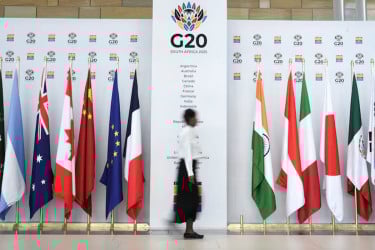 দক্ষিণ আফ্রিকায় জি-২০ ‘লজ্জাজনক’, অংশ নেবে না যুক্তরাষ্ট্র