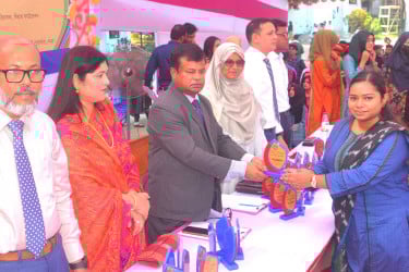 বগুড়া বিয়াম মডেল স্কুল ও কলেজে কৃতি শিক্ষার্থীদের সংবর্ধনা