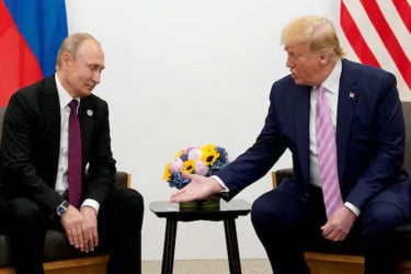 যুদ্ধ নিয়ে পুতিনের সঙ্গে বৈঠকের সুযোগ এখনও আছে: ট্রাম্প