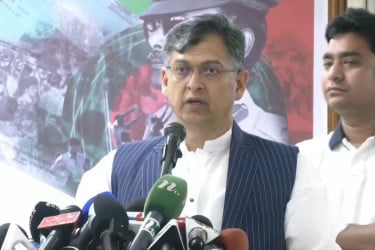 ডিসেম্বরের প্রথমার্ধের মধ্যে নির্বাচনের তফসিল ঘোষণা করতে হবে : সালাহউদ্দিন