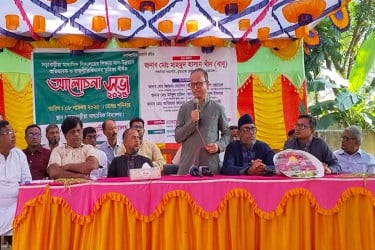 শিক্ষার মানোন্নয়নে শিক্ষক-অভিভাবকের ভূমিকা অপরিসীম: মাহমুদ হাসান খান