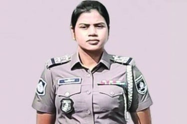 ১৫ নভেম্বর থেকে নতুন পোশাকে পুলিশ