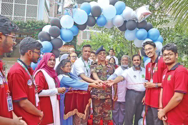 বাউয়েট ক্যাম্পাসে প্রযুক্তি মেলা