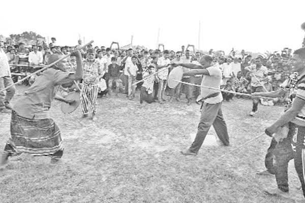 ঐতিহ্যবাহী লাঠিখেলা