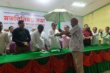 লালমনিরহাটে আ.লীগ-জাপার ৫৬ ইউপি সদস্যের বিএনপিতে যোগদান