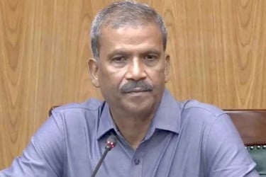 নির্বাচন নিয়ে শঙ্কা নেই : আসিফ নজরুল