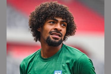 নেপাল–ভারত ম্যাচ খেলতে কাল দুপুরে আসছেন হামজা