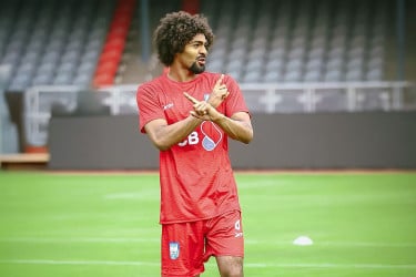 নেপাল–ভারত ম্যাচ খেলতে কাল দুপুরে আসছেন হামজা