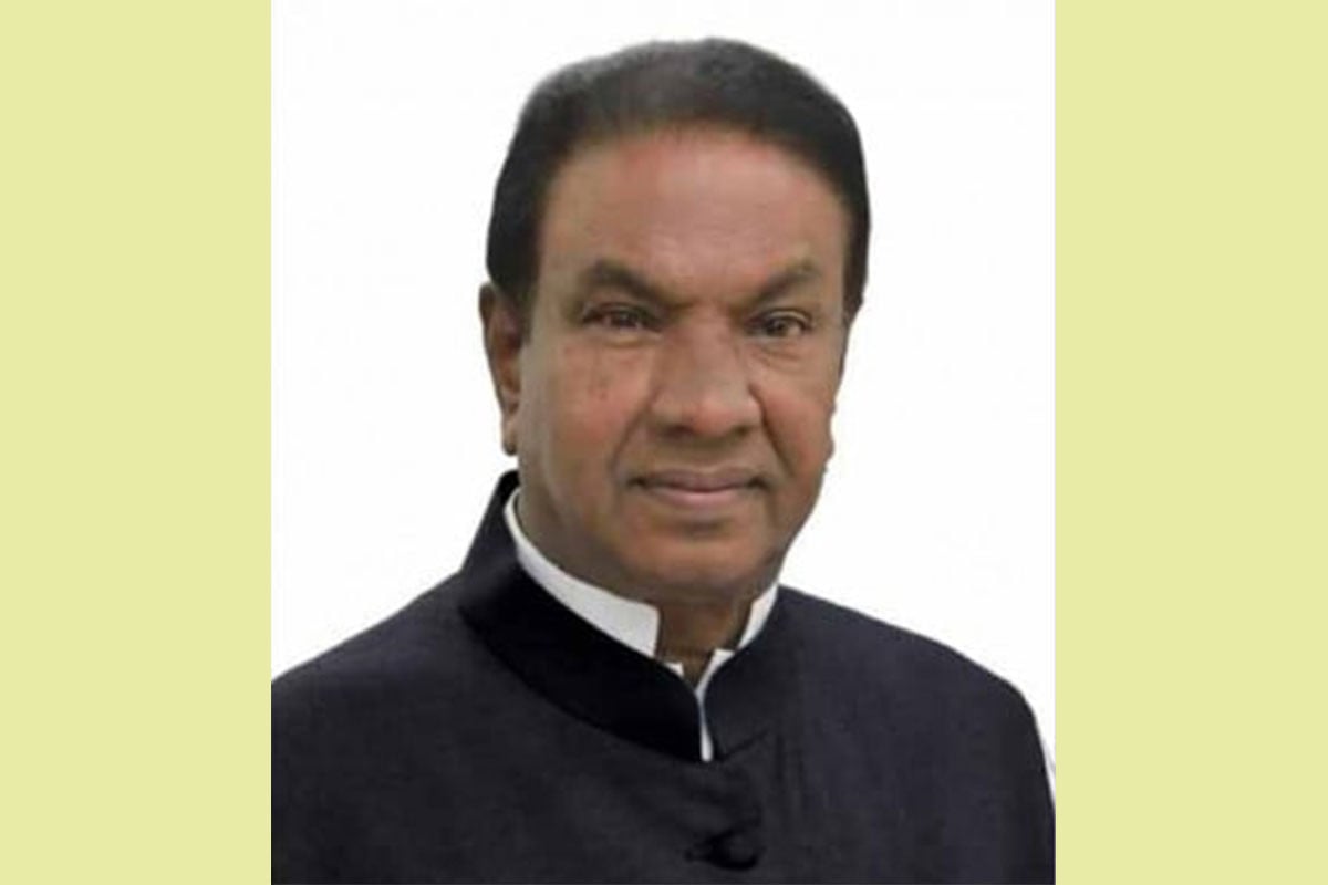 সাদেক খানের ১২ ব্যাংক হিসাব অবরুদ্ধ