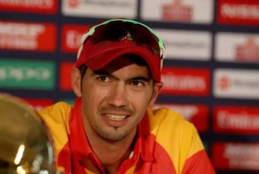 আট বছর পর ক্রিকেটে ফিরেই ৯ উইকেট