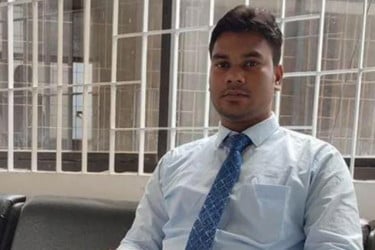 রংপুরে ঘুষ গ্রহণের অভিযোগে ইউনিয়ন ভূমি কর্মকর্তা বরখাস্ত