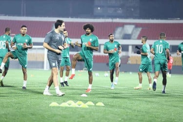 ৬ মিনিটেই বাংলাদেশ-ভারত ম্যাচের গ্যালারির টিকিট শেষ