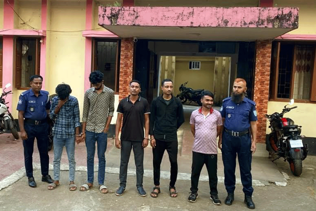 নিউইয়র্ক যুবলীগ নেতার অর্থায়নে রেললাইনে নাশকতার ছক!