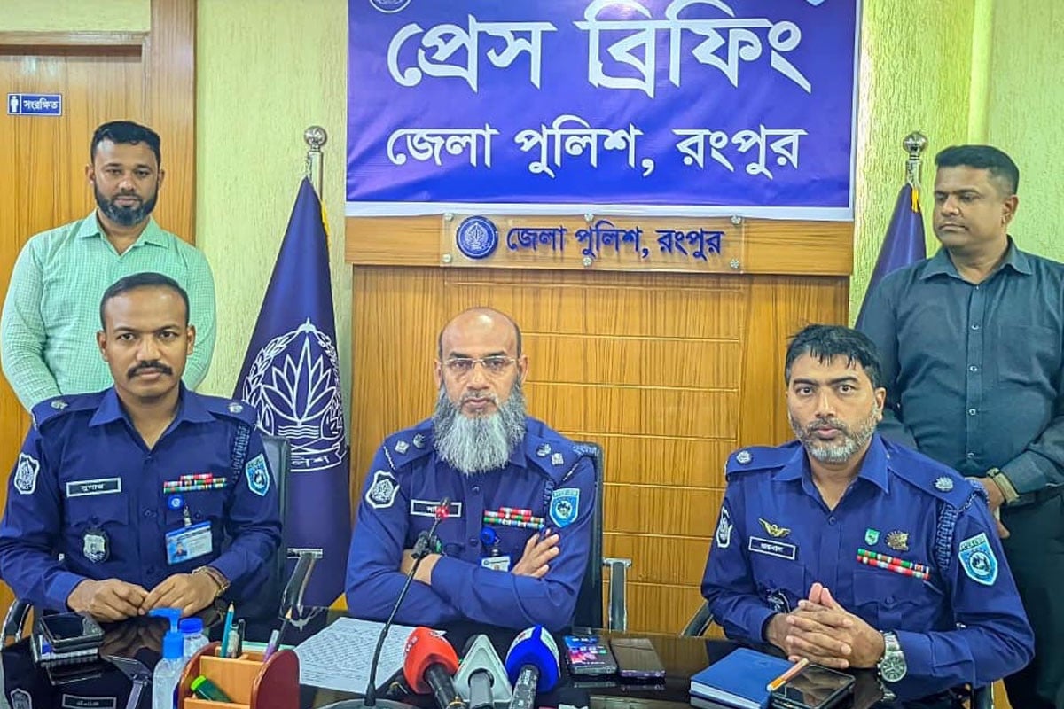 অটোরিকশা চোরচক্র ধরতে কঠোর অবস্থানে পুলিশ, মূল হোতাসহ গ্রেপ্তার ৭