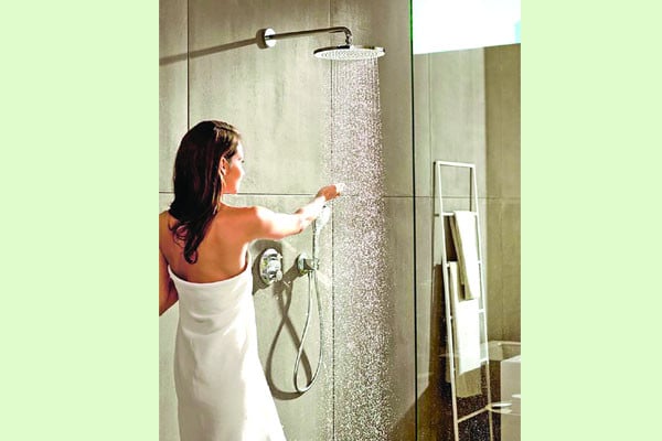 গরম পানি না ঠান্ডা পানি