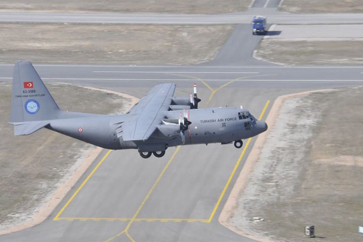 আজারবাইজান সীমান্তে তুরস্কের সামরিক বিমান বিধ্বস্ত