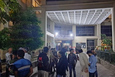 মাদারীপুরে মোটরসাইকেল–বাইসাইকেল সংঘর্ষে তরুণ নিহত