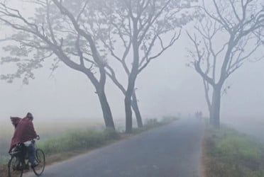 ১৪ ডিগ্রির ঘরে দেশের সর্বনিম্ন তাপমাত্রা, কমতে পারে আরও