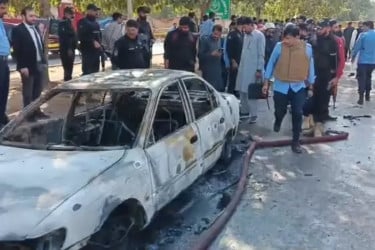 পাকিস্তানের রাজধানীতে আত্মঘাতী বিস্ফোরণ, নিহত ১২