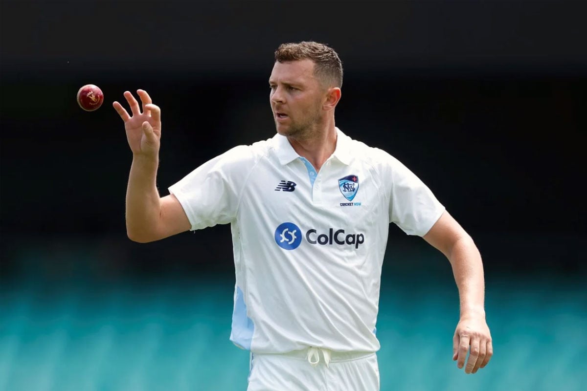 অ্যাশেজের আগে হ্যাজলউডকে নিয়ে অস্ট্রেলিয়ার শঙ্কা