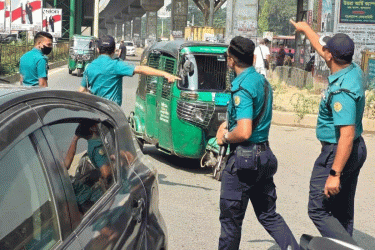 নিরাপত্তা জোরদারে রাজধানীর গুরুত্বপূর্ণ স্থানে চলছে তল্লাশি