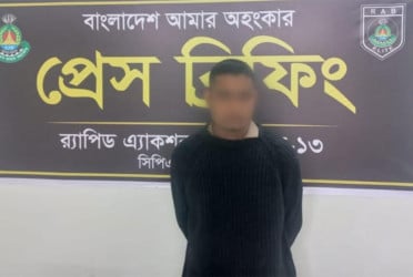 রংপুরে প্রতারক চক্রের মূলহোতা গ্রেফতার