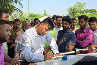 কলাপাড়ায় পাখি শিকার করায় যুবককে অর্থদণ্ড